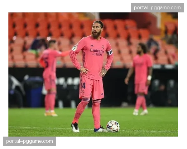 五后卫铁桶阵应对强敌 马略卡防守反击策略见效